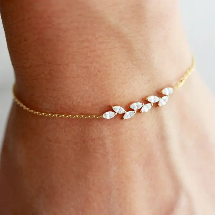 pulsera de cadena ajustable con hoja de circonia AAA para mujer, joyería única y elegante para fiesta y boda 1