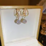 Exquisitos pendientes de circón para mujer, pendientes de gota en forma de C de diseño único, pendientes colgantes de línea de malla de color dorado, joyería femenina 2