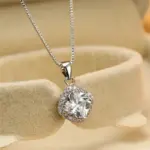 Huitan-collar con colgante de circonia cúbica con forma de cojín elegante, cadena de caja de Color plateado, accesorios exquisitos para mujer, joyería de moda 5