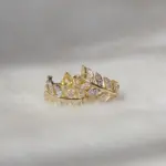 pendientes de aro de hoja delicada con circonita brillante para mujer, aretes de aro de moda de Color plateado/dorado, regalo elegante para niña, joyería 2021 3