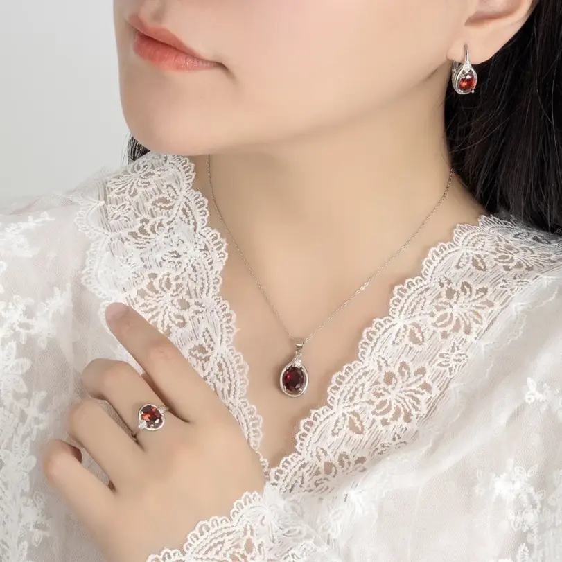 Exquisito conjunto de anillo y pendientes de collar de rubí de Plata de Ley 925 para mujer, joyería para fiesta de compromiso 3