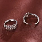 pendientes de aro pequeños con forma de hoja de oliva para mujer, aretes sencillos y elegantes, pavimentados de cristal brillante CZ, exquisitos pendientes para chica, joyería de moda 6