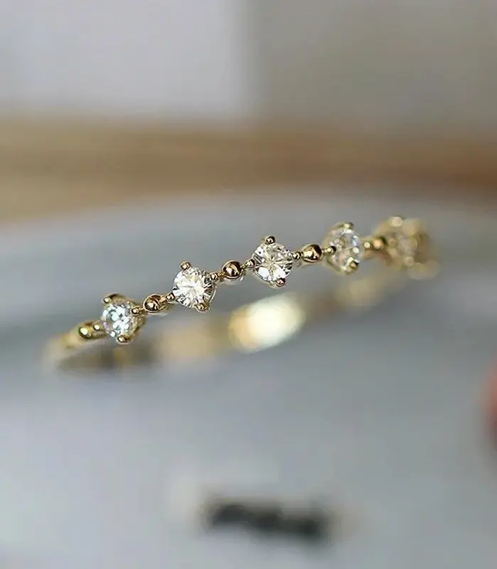 anillos de circonia cúbica pequeños deslumbrantes para mujer, Color dorado, banda fina minimalista, temperamento, joyería llamativa 1