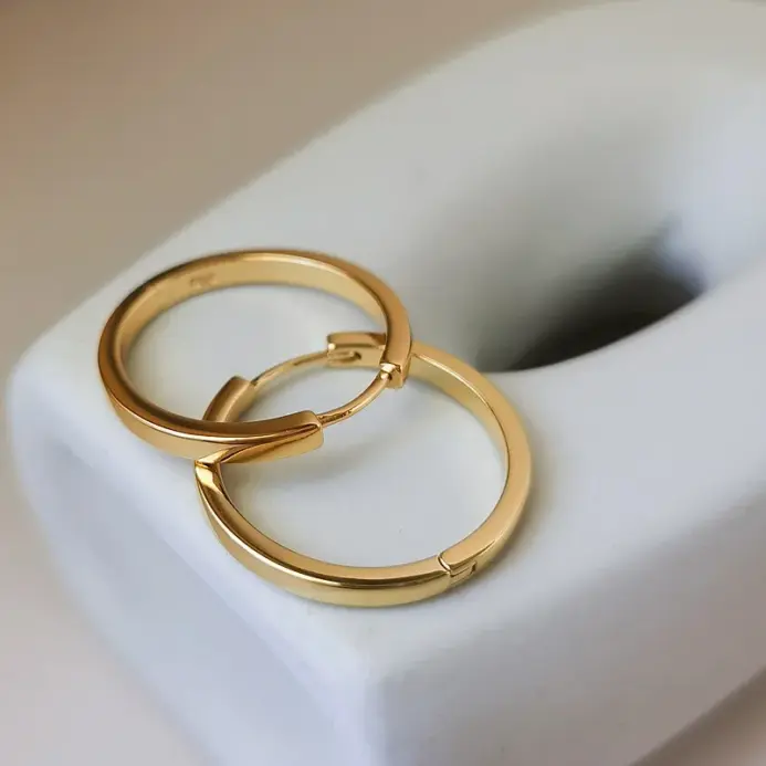 Pendientes de aro redondos grandes y sencillos para mujer, clásicos de moda, círculo para niña, joyería delicada brillante para fiesta, novedad de 2026 1