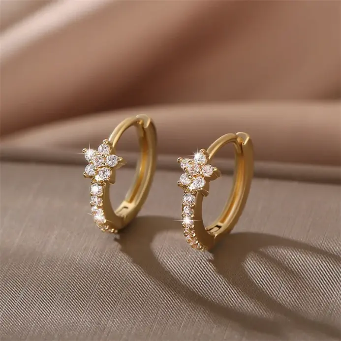 Pendientes de aro de estrella de circón de acero inoxidable a la moda para mujer, pendientes circulares de circonia de cristal Vintage, joyería Punk Unisex Rock 1