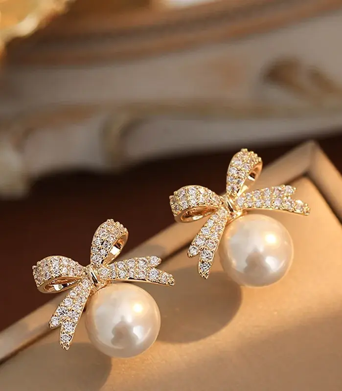 Pendientes brillantes con lazo de diamantes de imitación y perlas, joyería ligera de lujo, regalos para mujer, boda y cumpleaños 1