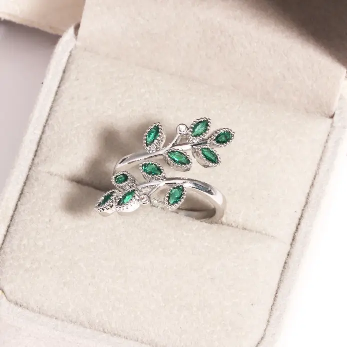 Anillos verdes de circón de Color dorado y plateado para mujer, anillo de hojas ajustables de lujo, joyería estética de boda a la moda coreana, regalo 1
