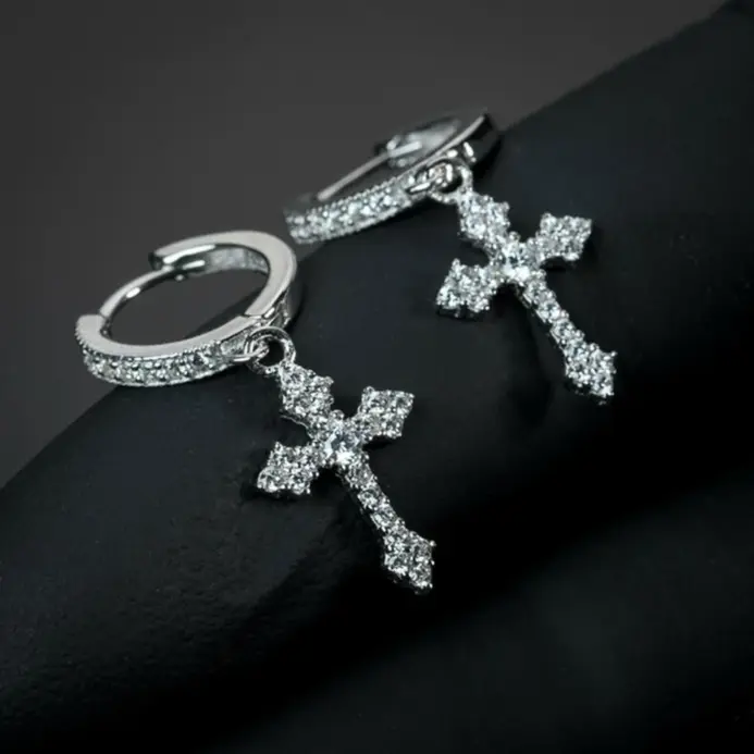 elegante flecha pendientes colgantes en forma de cruz para mujeres/hombres deslumbrante cristal Zirconia Hiphop fiesta mujer/hombre pendientes de moda 1