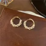 Pendientes circulares de perlas de imitación francesas, pendientes de aro redondos pequeños para mujer, pendientes con textura de nuevo diseño, joyería, regalo elegante 5