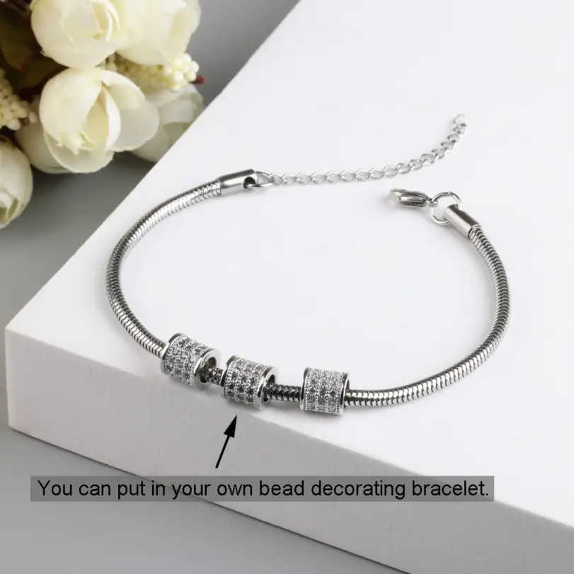 Pulsera de cadena de acero inoxidable Simple de alta calidad para hombres y mujeres nuevas pulseras simples de moda para hombres regalos de joyería con dijes 5