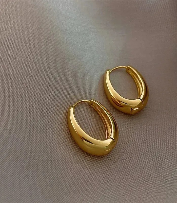 Pendientes de aro de Metal liso de aleación de cobre clásico para mujer, joyería coreana de moda, pendientes de uso diario para niña con temperamento, novedad de 2024 1