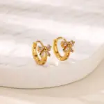 Pendientes elegantes con lazo de circón para mujer, aretes con lazo de Color dorado de acero inoxidable, regalo de joyería impermeable para boda de lujo 2