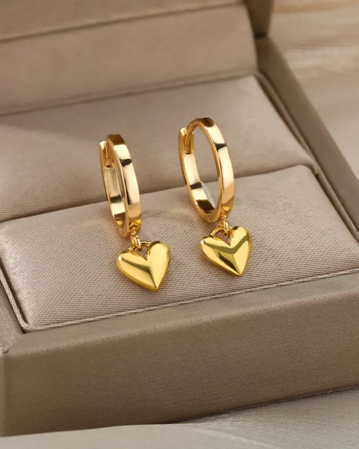 Pendientes de corazón de acero inoxidable para mujer, pendiente de gota de corazón de Color dorado Vintage, joyería de San Valentín para boda, regalo, envío gratis 1