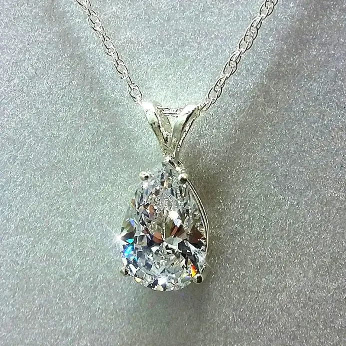 Huitan-collar de cristal de circonia cúbica para mujer, gota de agua, accesorios femeninos simples y elegantes, regalo, joyería de boda 2021 1