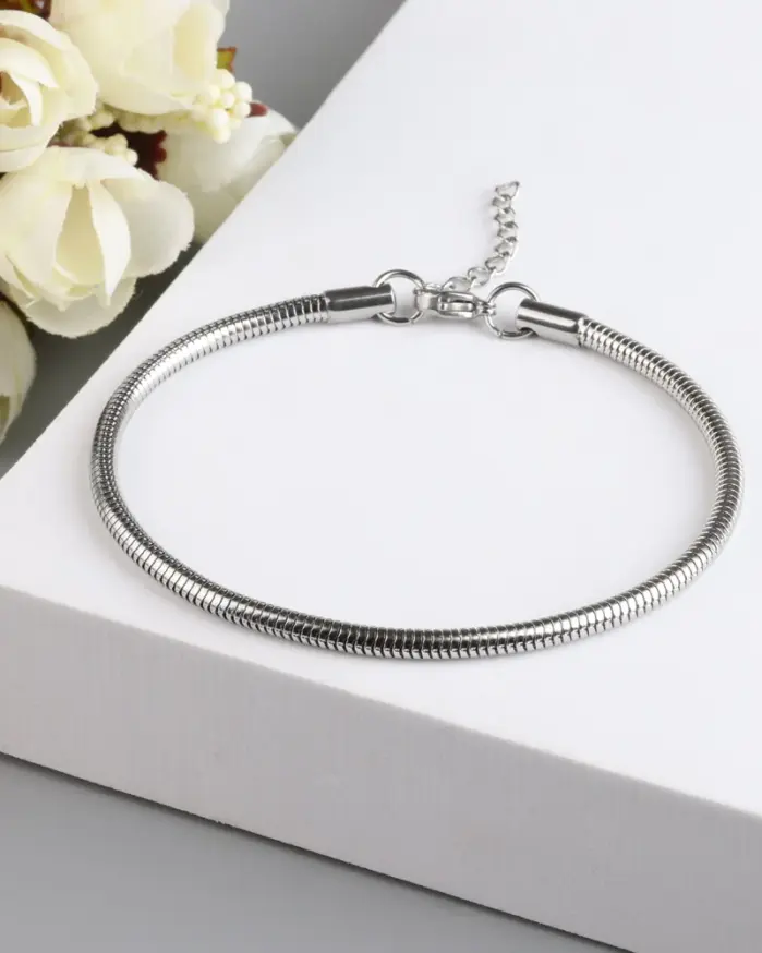 Pulsera de cadena de acero inoxidable Simple de alta calidad para hombres y mujeres nuevas pulseras simples de moda para hombres regalos de joyería con dijes 2