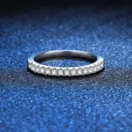 Anillos de boda de moissanita de 5 piedras, banda de media eternidad de corte brillante redondo, anillo de boda de diamante de laboratorio de plata 925 de 3mm para mujeres y hombres 41 Anillos de boda de moissanita de 5 piedras, banda de media eternidad de corte brillante redondo, anillo de boda de diamante de laboratorio de plata 925 de 3mm para mujeres y hombres 41