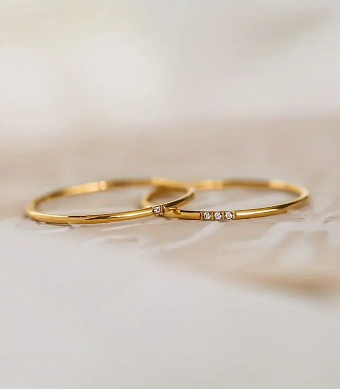 Anillo apilable de circonita pequeña pavimentada chapada en acero inoxidable, joyería fina de Color dorado 2