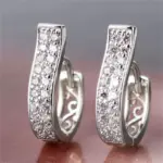 pendientes de aro de diseño único para mujer, aretes irregulares calados de Color dorado, joyería de lujo para fiesta de compromiso y boda 2