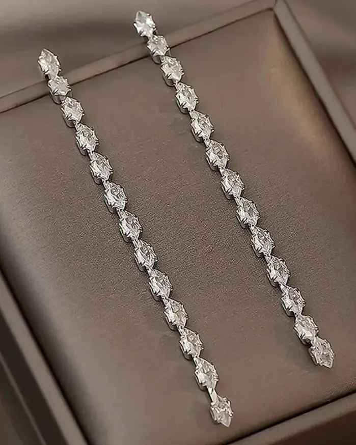 FYUAN-pendientes de cristal de circón geométricos simples para mujer, aretes largos con borlas, Color dorado y plateado, joyería para fiestas y bodas 2