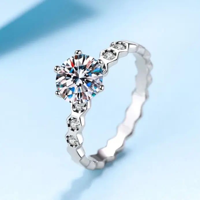 Anillo de diamante de moda D Color moissanita VVS1 anillos de moissanita de laboratorio de corte redondo para mujer joyería de anillo de compromiso 2