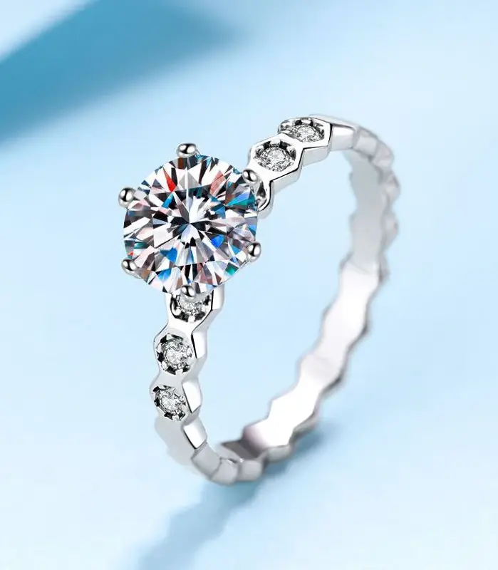 Anillo de diamante de moda D Color moissanita VVS1 anillos de moissanita de laboratorio de corte redondo para mujer joyería de anillo de compromiso 2