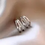 Pendientes de Aro Circulares de Acero Inoxidable Color Dorado para Mujer, Pendientes Simples de Doble Aro con Circonita Cúbica, Joyería para Perforación de Cartílago 18