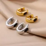 Pendientes de aro de circonia Retro para mujer, aretes perforados de acero inoxidable, pendientes de diseño de nicho simples de lujo ligeros 6