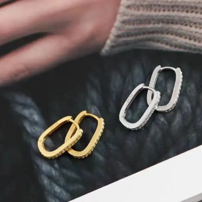 Pendientes de aro en forma de U con circonita con microincrustaciones de Color plateado para mujer, pendientes cuadrados simples, accesorios de joyería para oreja con temperamento 2