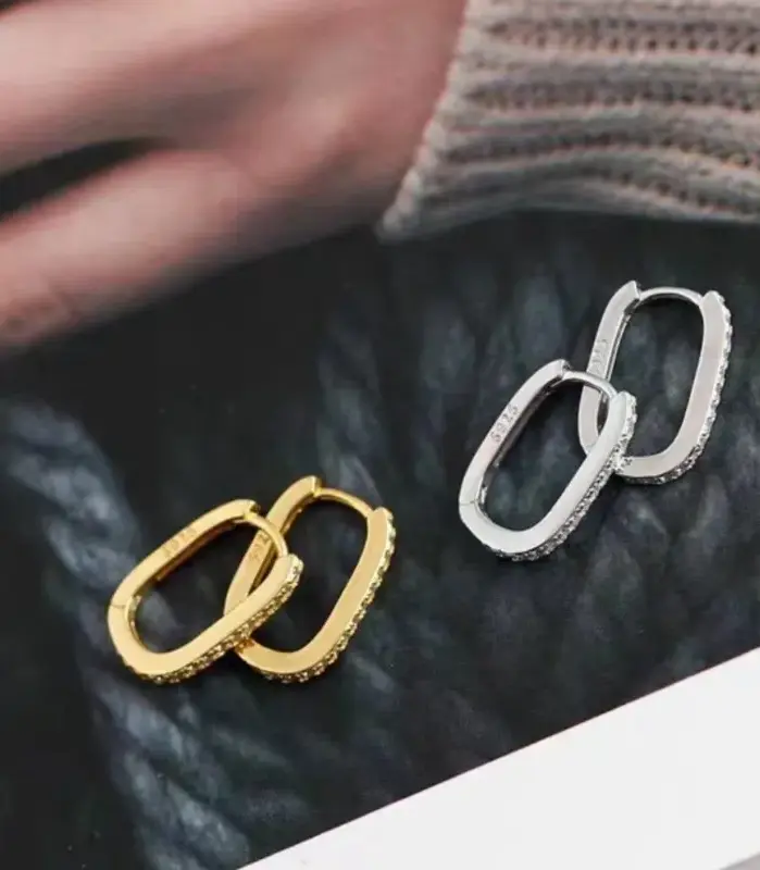 Pendientes de aro en forma de U con circonita con microincrustaciones de Color plateado para mujer, pendientes cuadrados simples, accesorios de joyería para oreja con temperamento 2