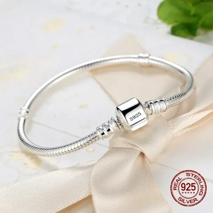 Joyería fina Original hecha a mano, pulsera de plata 925 con dijes, pulseras de hueso de serpiente suaves y lisas para mujer 2