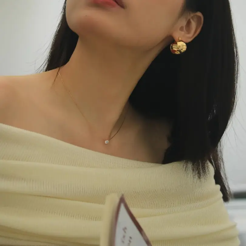 Collar de acero inoxidable chapado en oro para mujer, delicado y minimalista, con dije de circón, cadena antideslustre, redondo, piedra Cz transparente, joyería 3