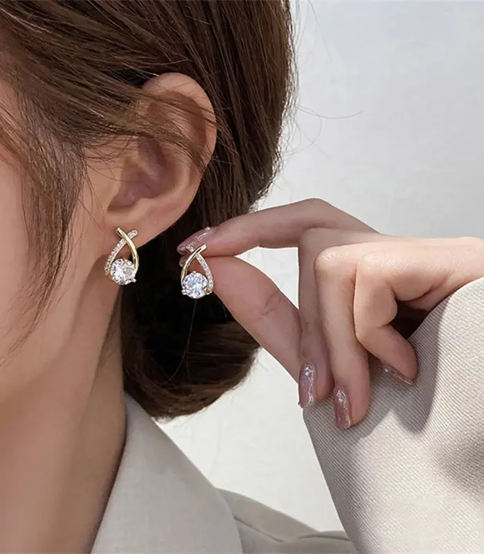 pendientes cruzados a la moda para mujer y niña, joyería de cristal elegante de estilo coreano, pendientes de cola de pez para mujer, regalo 2