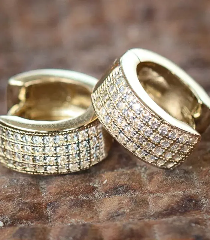 pendientes de aro redondos pequeños para hombre y mujer, Circonia blanca brillante, aretes simples y elegantes para uso diario, joyería de moda Unisex 2