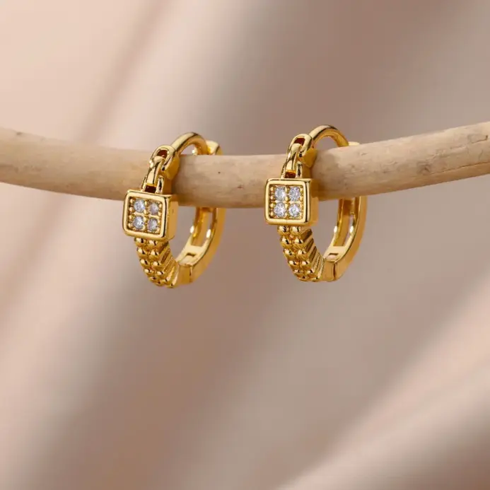 Exquisitos pendientes redondos cuadrados pequeños para mujer, tendencia 2023, pendientes de acero inoxidable de Color dorado, joyería de Navidad, aretes de regalo 1