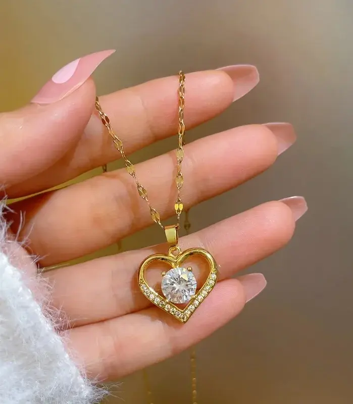 Collar con colgante de corazón de gemas artificiales para mujer, cadena para el cuello con labios dorados de acero inoxidable 2022, collares femeninos, joyería para niña 2