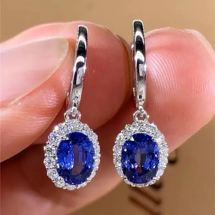 Huitan-pendientes colgantes con incrustaciones de circonia cúbica azul/roja para mujer, accesorios elegantes para fiesta de boda, joyería elegante para uso diario 1
