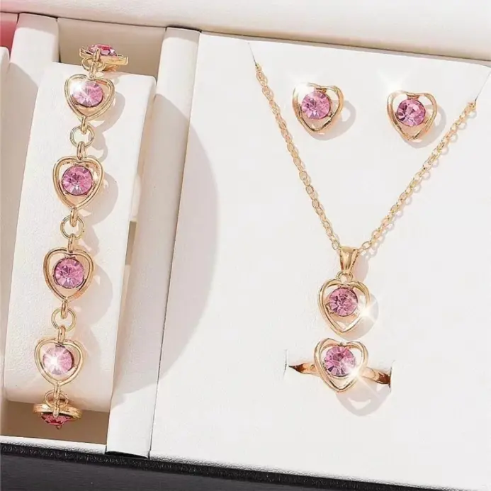 Conjunto de 4 Uds. De collar de cristal con forma de corazón para mujer, pulsera, anillo, pendiente, exquisito conjunto de joyería para fiesta y boda, regalo de vacaciones 1
