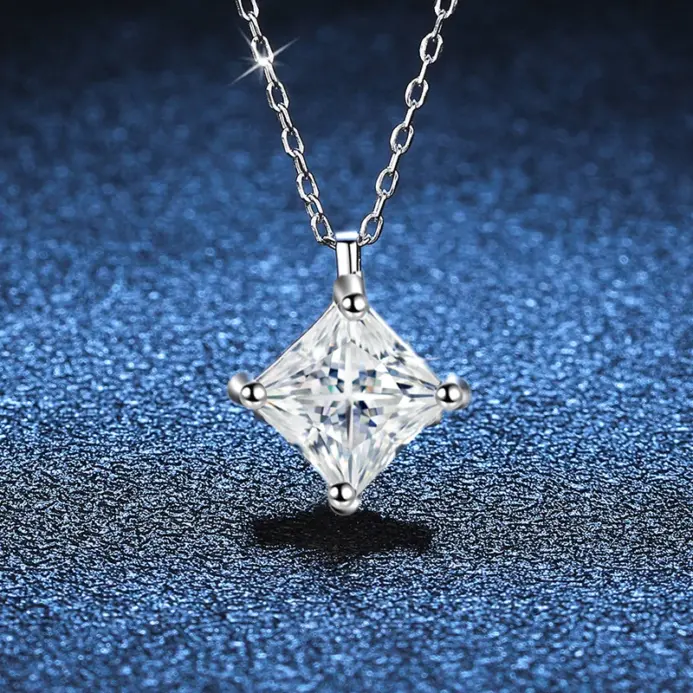 collar con colgante de moissanita de corte princesa para mujer, 0,5 CT, 1ct, plata S925 con cadena de caja chapada en oro, collares para mujer 2