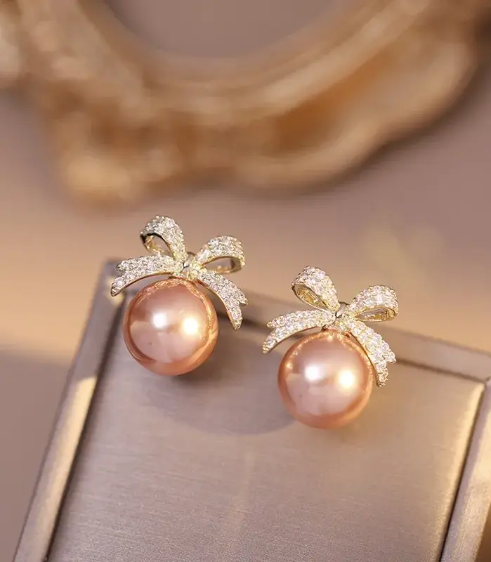 Pendientes brillantes con lazo de diamantes de imitación y perlas, joyería ligera de lujo, regalos para mujer, boda y cumpleaños 2