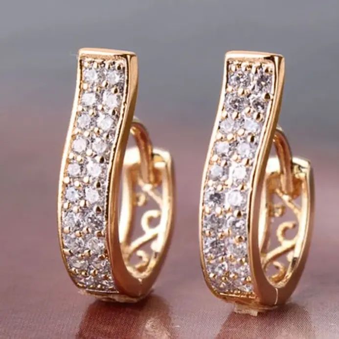 pendientes de aro de diseño único para mujer, aretes irregulares calados de Color dorado, joyería de lujo para fiesta de compromiso y boda 1