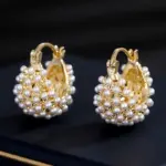 Deslumbantes pendientes de perlas artificiales, diseño de lujo premium, elegancia atemporal para un acento de oreja de moda, es adecuado para uso diario 2