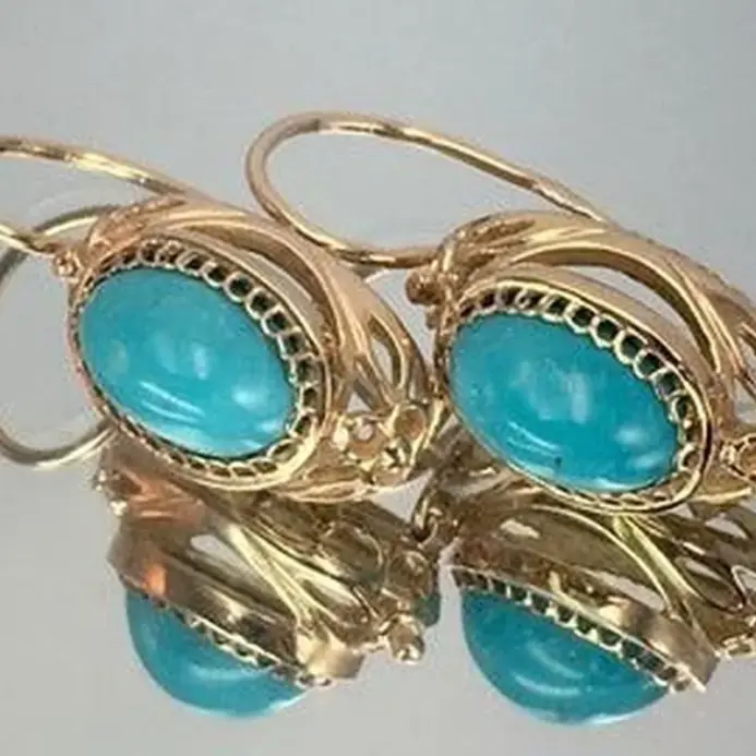 Pendientes de gancho únicos de Color dorado, pendientes de cristal ovalados verdes para mujer, regalo de aniversario, fiesta, compromiso, boda, joyería para mujer 1