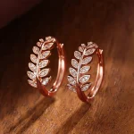 pendientes de aro pequeños con forma de hoja de oliva para mujer, aretes sencillos y elegantes, pavimentados de cristal brillante CZ, exquisitos pendientes para chica, joyería de moda 2