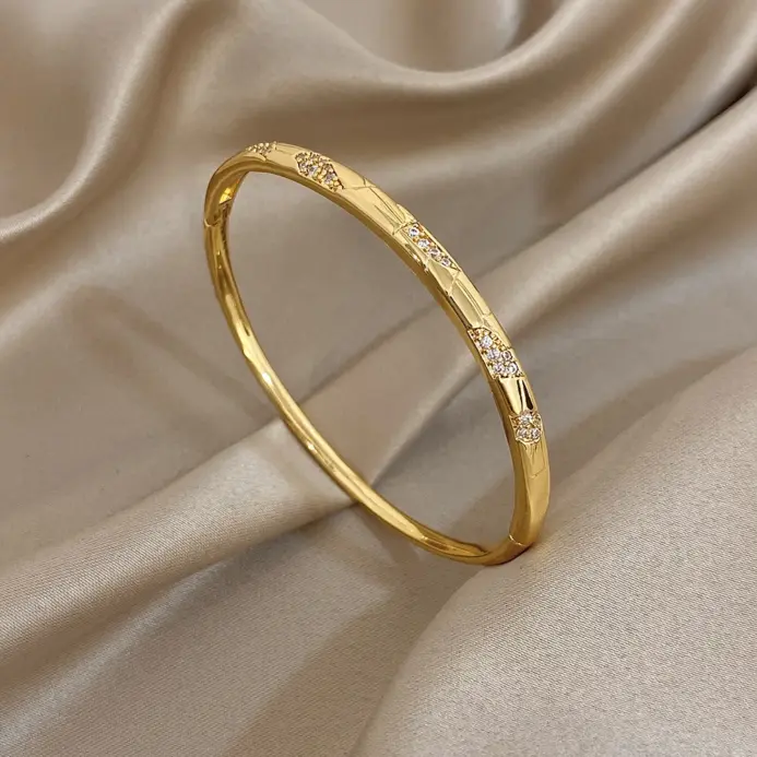 pulsera fina con estampado irregular para mujer, brazalete fino con incrustaciones de diamantes, chapado en cobre, dorado, diseño Original fino, regalo de fiesta 1