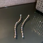 FYUAN-pendientes de cristal de circón geométricos simples para mujer, aretes largos con borlas, Color dorado y plateado, joyería para fiestas y bodas 5