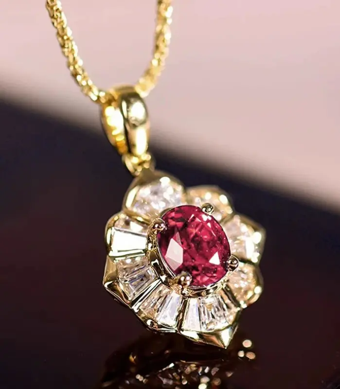 Collar con colgante de flores brillantes de lujo para mujer, accesorios de joyería de moda exquisitos, Europa y Estados Unidos 1