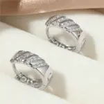Pendientes de aro de circón chapados en oro de 18 quilates para mujer, Huggies gruesos geométricos antialérgicos, regalos de joyería para fiesta al por mayor 2