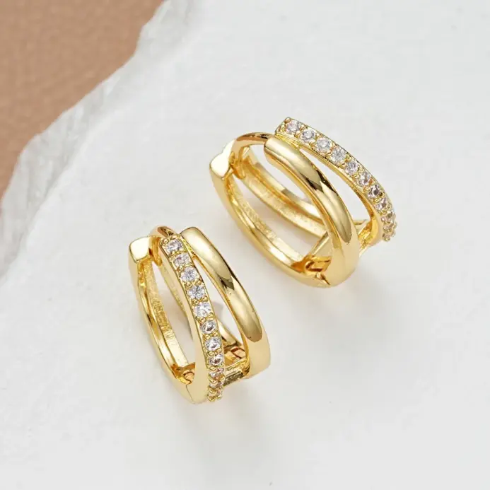Pendientes de Aro Circulares de Acero Inoxidable Color Dorado para Mujer, Pendientes Simples de Doble Aro con Circonita Cúbica, Joyería para Perforación de Cartílago 1