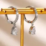pendientes colgantes de circonia cúbica para mujer, aretes clásicos simples cuadrados/corazón/pera, estilo atemporal, joyería de eternidad de tendencia de boda 3