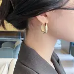Pendientes de aro de Metal liso de aleación de cobre clásico para mujer, joyería coreana de moda, pendientes de uso diario para niña con temperamento, novedad de 2024 4
